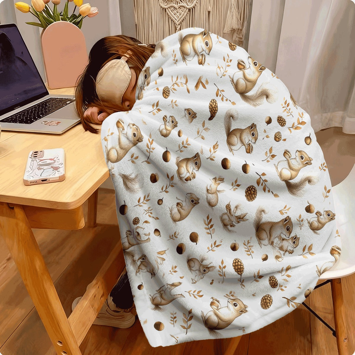 1pc Cozy Flannel Blanket with Cute Squirrel And Autumn Elements Print Soft Warm Throw for Sofa All-Season Lightweight Plush Fabric