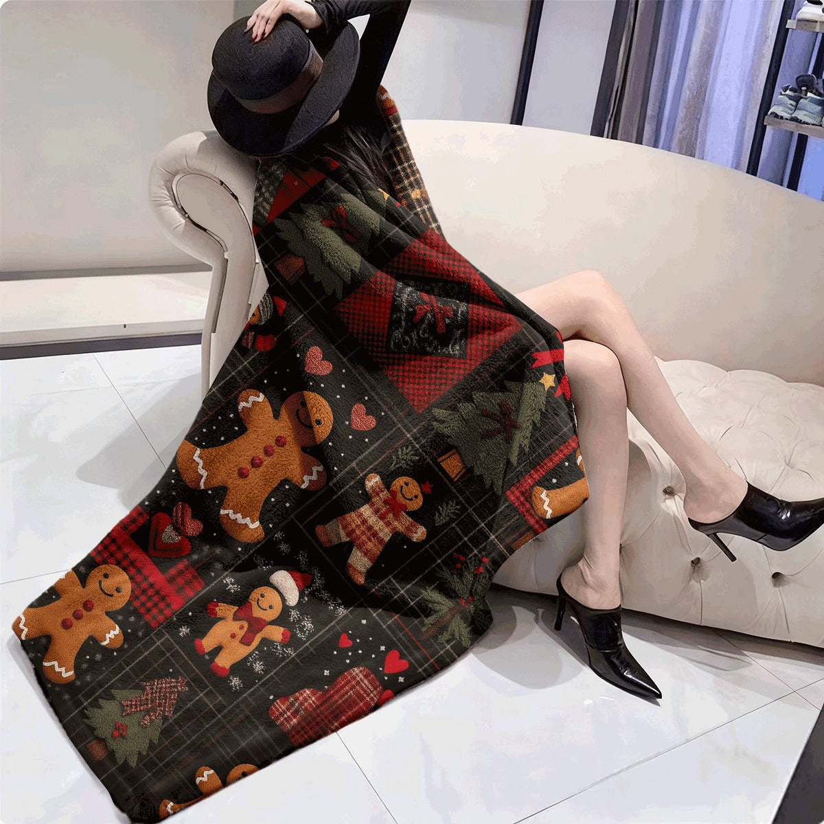 1pc Gingerbread for Man Print Flannel Blanket Soft Brushed Spread Suitable for & Sofa Cozy Contemporary Spread with Cute Gingerbread People Year-Round Warmth Ideal Gift for & (Multicol