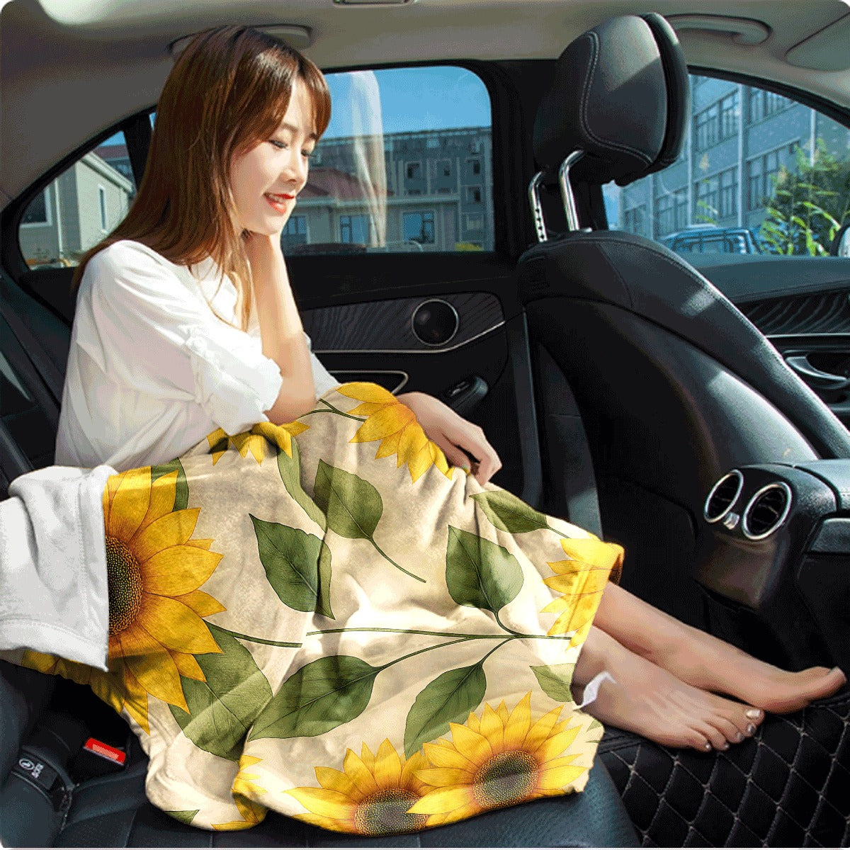 1pc Sunflower Pattern Flannel Blanket Cozy Yellow Sunflower & Green Leaf All-Season Soft Throw Perfect for Couch Warm & Lightweight Fleece Fabric Decorative Blanket