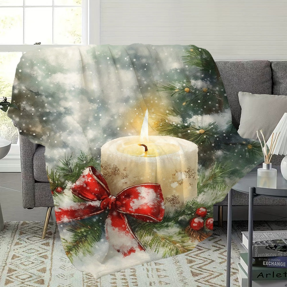1pc Christmas Candle And Pine Branch Berry Flannel Blanket, Off-White Warm Tone Design, Durable Plush Warm Throw, Suitable for Weekend Sofa Naps, Home Afternoon Rest, Camping Leisure