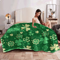 1pc Lucky Clover Green Throw Blanket Soft Polyester, All-Season Comfort with Shamrock Patterns, Perfect for St Patrick's Day & Everyday Use, Cozy Home Decor, Allseason Blanket Cozy Home Decor
