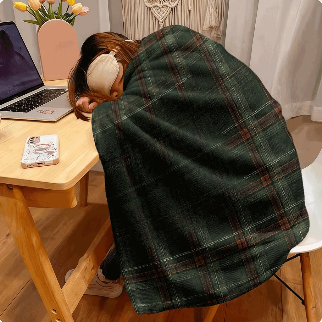 1pc Green And Brown Plaid Pattern Flannel Blanket Classic Checkered Design Soft Warm Throw for Sofa Cozy All-Season Plaid Flannel Material Retro Style Home Decor Accessory