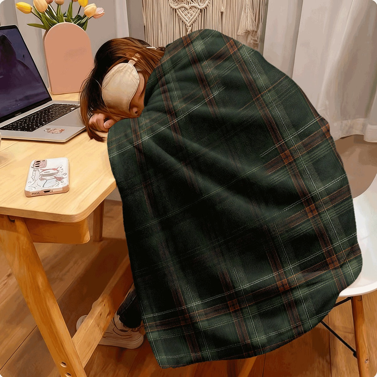 1pc Green And Brown Plaid Pattern Flannel Blanket Classic Checkered Design Soft Warm Throw for Sofa Cozy All-Season Plaid Flannel Material Retro Style Home Decor Accessory