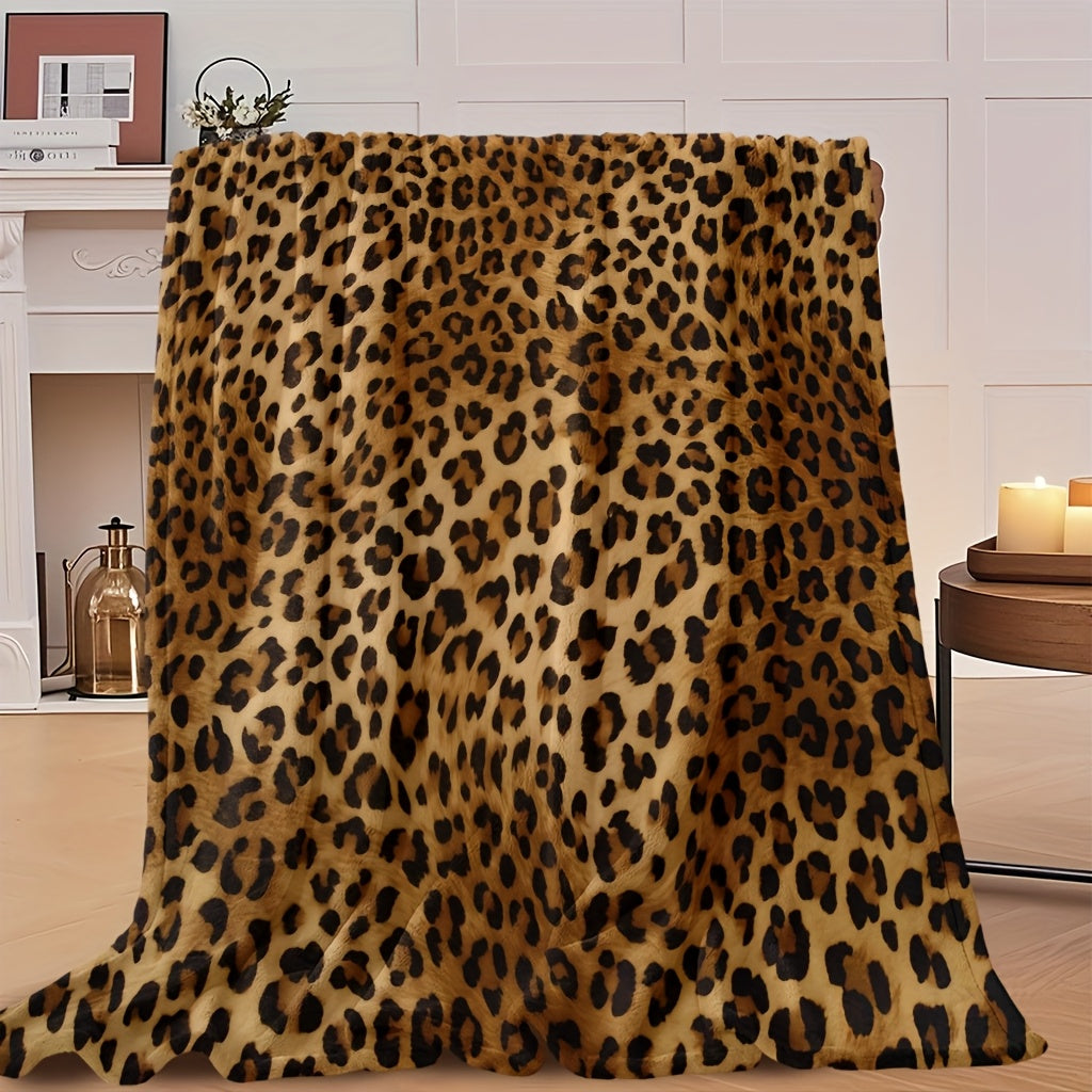 1pc 2D Printed Flannel Leopard Print Blanket, Featuring a Leopard Print Design¡ªsoft, Warm, and Cozy, Lightweight and Durable, Available in Multiple Sizes, Perfect for Holiday Gatherings, Living Room Lounging, Bedroom Warmth, and Office Naps.