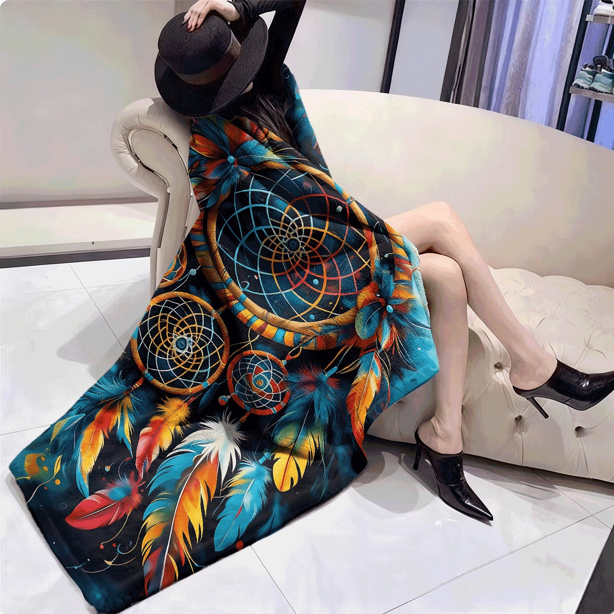 1pc Vibrant Dreamcatcher Flannel Blanket Colorful Feathers Retro Tribal Wind Catcher Design Soft Cozy All-Season Throw Blanket for Couch Sofa Spread Room Decoration