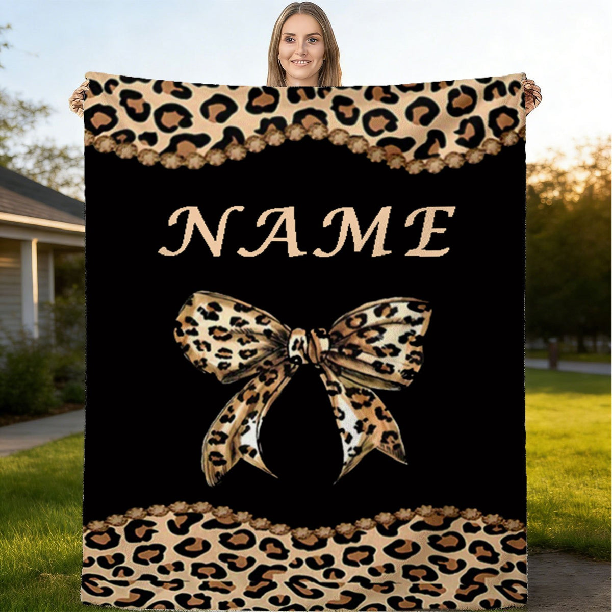 Personalized Custom Name Blanket, Leopard Print Bow-Tail Fleece Blanket, Gift for Outdoor Enthusiasts, All-Season Gift Blanket, Suitable for Home And Travel, Comfortable Personalized Blanket, Ideal Holiday Gift for Family And Friends