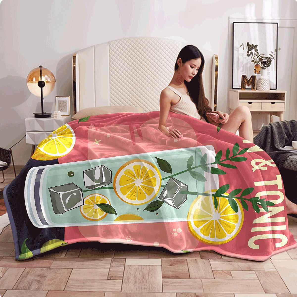 1pc Gin & Tonic Flannel Blanket Vibrant Retro Roostertail Print with Lemons Ice and Herbs Soft Cozy Throw for Sofa Colorful Summer Drink Themed Flannel Fabric
