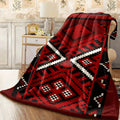 1pc Vintage Red Black White Tribal Pattern Flannel Blanket, Cozy Soft Throw for Sofa, Retro Ethnic Print Design, All-Season Warm Flannel Blanket