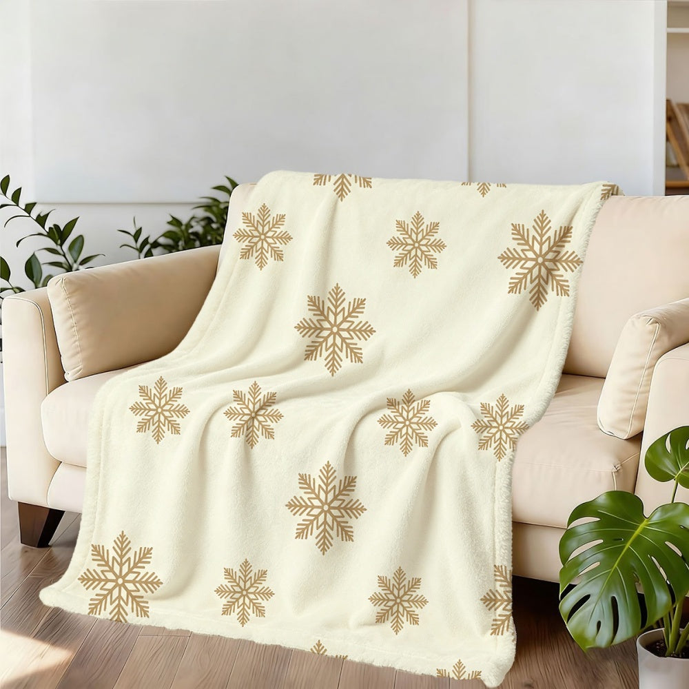 1pc, 1pc Golden Snowflake Pattern Christmas-themed Flannel Blanket, Soft, Comfortable, and Warm, Cream White Design, Durable Plush Surface, All-season Universal Sofa Throw, Warm Lap Blanket, Multiple Sizes Available, Suitable for Living Room Sofas