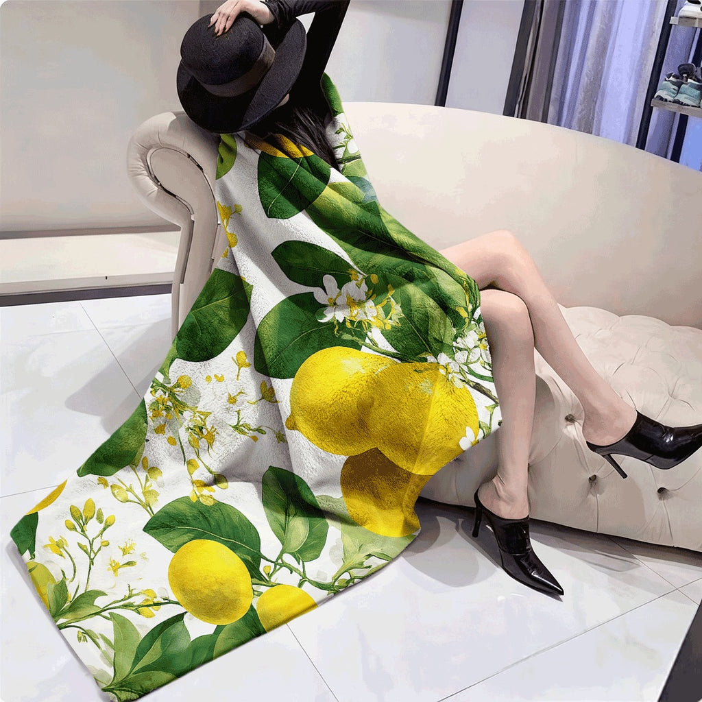 1pc Lemon Blossom And Lemon Slice Digital Print Flannel Blanket Soft Polyester Lightweight All-Season Throw for Sofa Travel Camping Machine Washable Cozy Home Decor Accessory 2D Flat