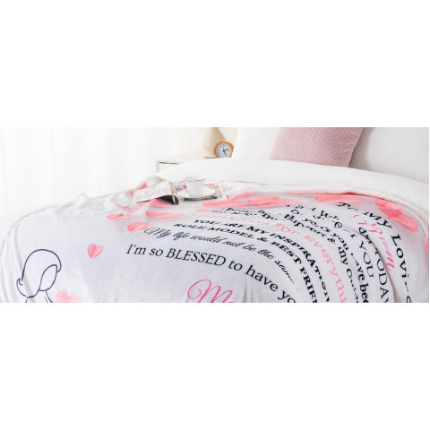 Battilo to My Mom Blanket Gift from Daughter Son, Unique Birthday Gifts for Mom Wife, Mother Birthday Present, Super Soft Flannel Throw Blankets for Bed Couch Mom Day(50 X 60in)