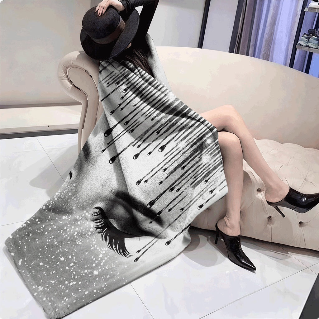 Fluffy Blanket, Shiny Silvery Eyelashes Print White Throw Blanket, Barefoot Bream Blanket, for Sofa Living Room Room Decoration, Winter Warm Blanket, 1pc