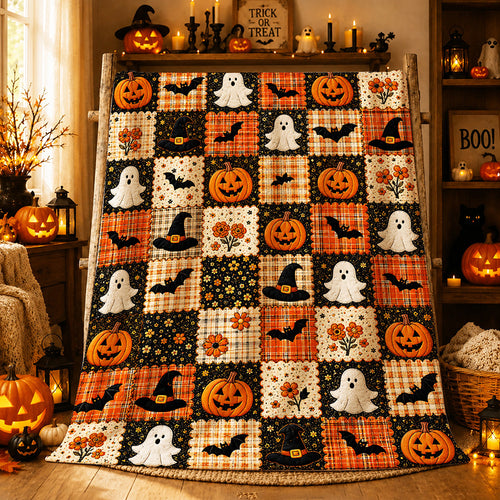 1pc Autumn Farmhouse Style Halloween Flannel Throw Blanket, Cream Plaid with Orange Pumpkins, Cute Ghosts, and Black Bats, Adorned with Vintage Floral Patterns, Suitable for Living Room, Bedroom, Dorm, Naps, Travel, and Daily Use