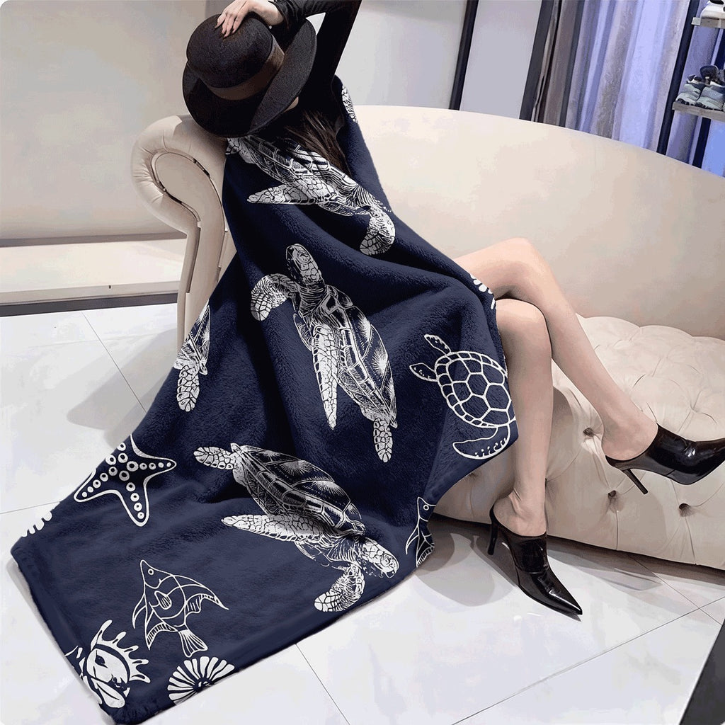 1pc Soft Flannel Throw Blanket Navy Blue with White Turtle Starfish Coral Print, Cozy All-Season Sea Animal Pattern Blanket for Bed Couch
