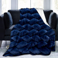 1pc 2D Printed Fleece Blue Diamond Pattern Blanket, Faux Fur Print Design - Soft, Warm, And Comfortable, Lightweight And Durable, Multiple Sizes Available, Ideal for Holiday Gatherings, Living Room, Bedroom, Office, All-Season Versatile Gift
