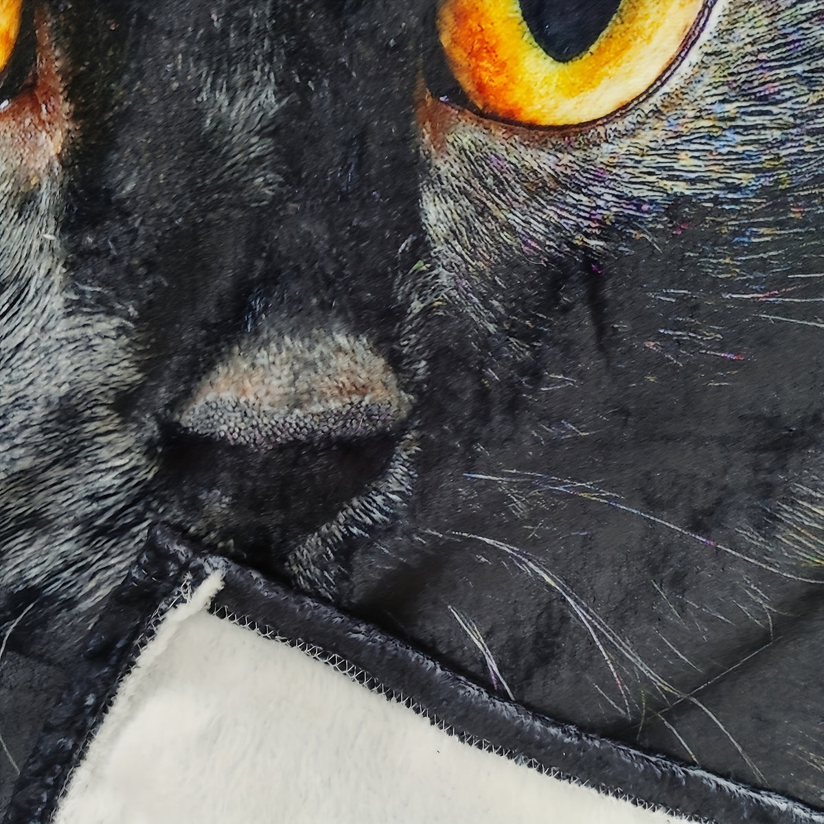 1pc Ultra Cozy Super Soft Black Cat Print Flannel Blanket - Throws for All-Season Warmth And Snugness - Perfect Luxurious Gift for Couch, Sofa, Bed, Camping & Travelling with Soft Brushed Fabric And Versatile Design