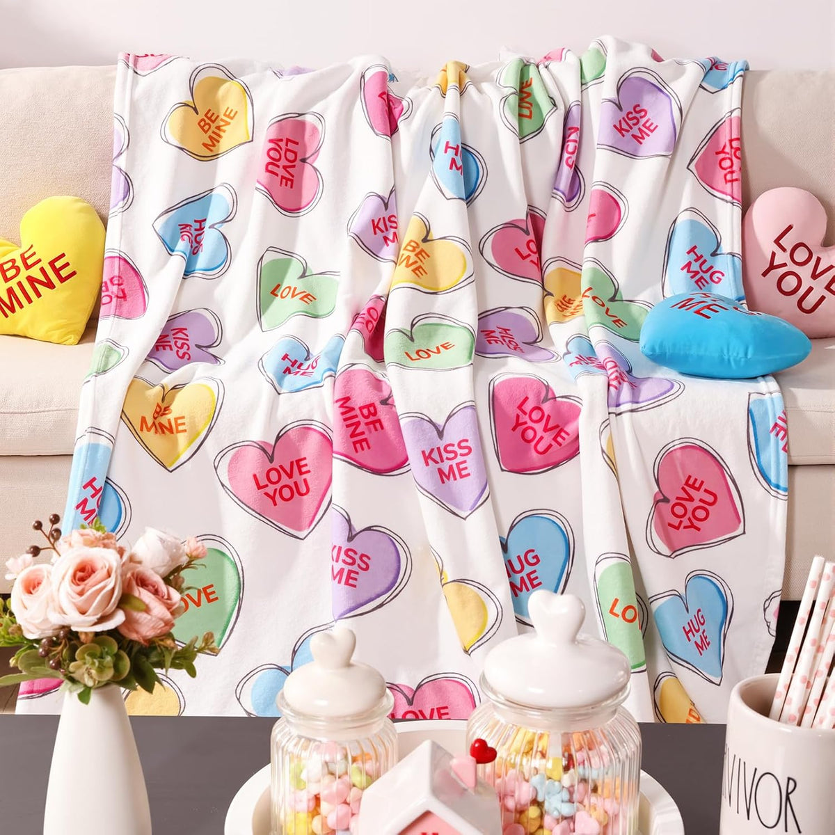 Valentines Day Decor: Hand-Painted Candy Heart Flannel Flannel Throw Blanket, Ultra Soft Plush Travel Blanket, Cozy Romantic Valentines Gift for Couple Women Home Bed Sofa Decor 50x60
