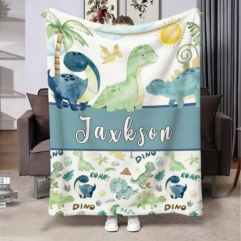 Personalized Custom Name Blanket, Outdoor Enthusiast Gift Plush Blanket, All-Season Universal Gift Blanket, Cartoon Little Dinosaur Fleece Blanket, Suitable for Home And Travel, Comfortable Personalized Blanket