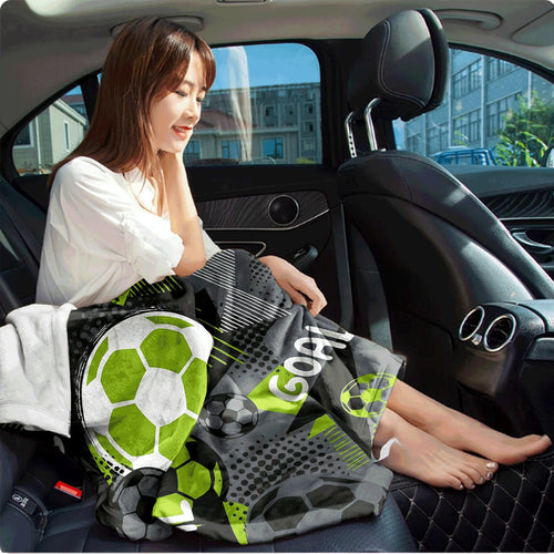 1pc (Soccer) Theme Plush Blanket Green And Black Goal Net Pattern with Soccer Balls And Text, All-Season Soft Bedspread for Room, Fan Gift, Bed Or Couch Throw, Hypoallergenic Comforter
