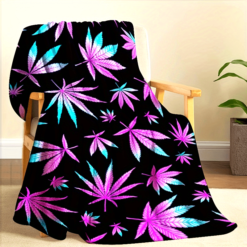 1pc Flannel Blanket with Leaf Pattern | Soft Four Seasons Shawl, Black and Purple, Modern Home Decoration, Fashion Room Decoration, Birthday Gift Christmas Halloween Thanksgiving Gift