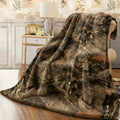 One Camouflage Fleece Blanket Featuring a Lifelike Forest Pattern, Perfect for Home Use, Travel, And Outdoor Picnics. It Is Suitable for Various Seasons, Comes in Mixed Colors, Showcases Quality Quilting Craftsmanship