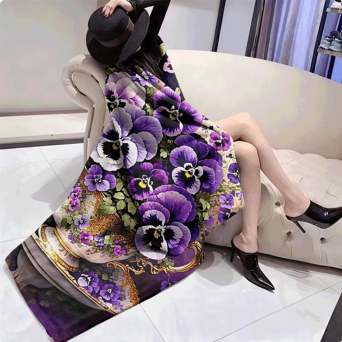 1pc Purple Pansy Floral Flannel Throw Blanket Soft Warm and Lightweight for Couch Office and Travel All-Season Versatile Polyester Blanket with Vibrant Digital Print Design Office Nap T