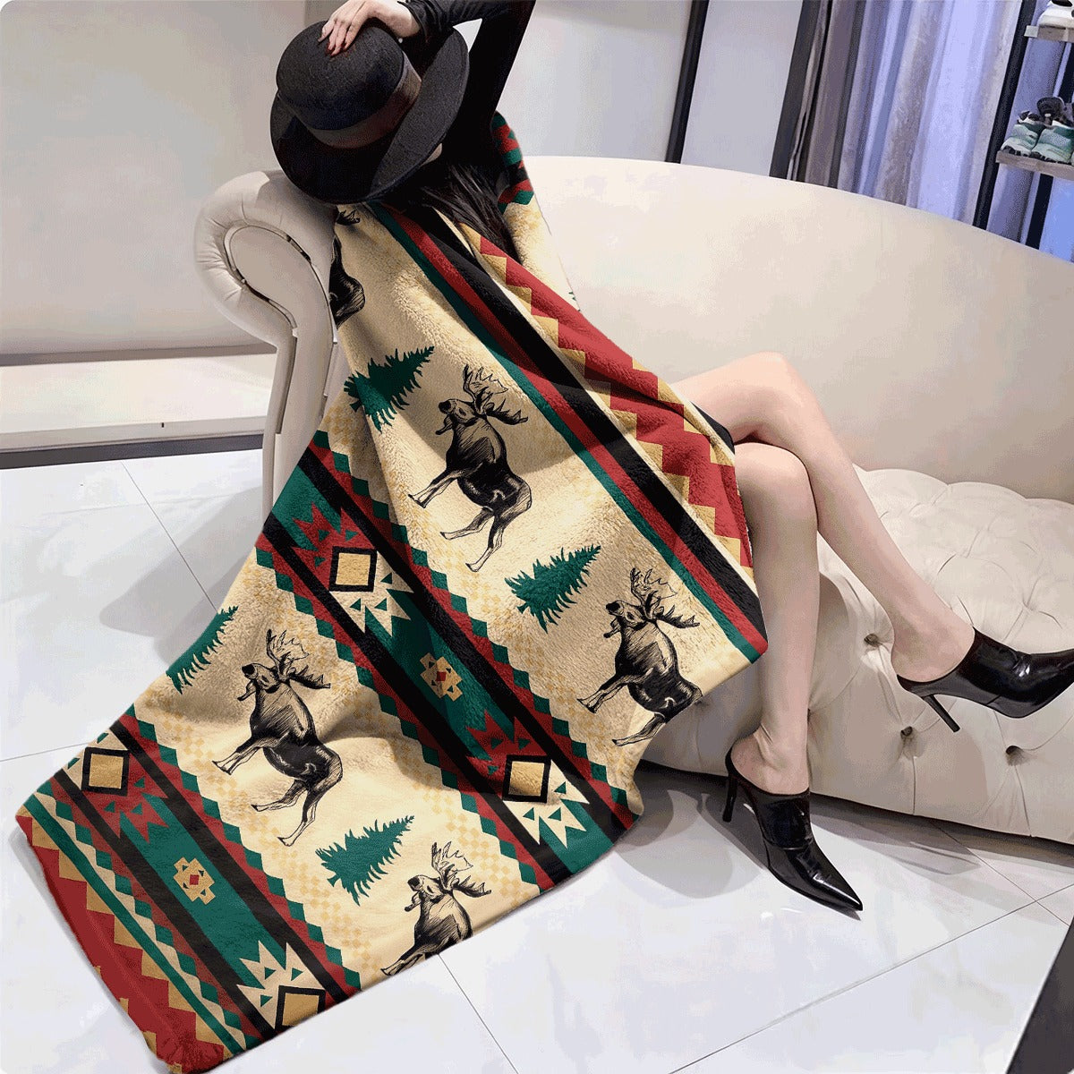 1pc Bohemian-Style Throw Blanket Featuring Moose And Pine Forest Designs, Made from Soft And Warm Flannel with Geometric Patterns. It'S Perfect for Use on a Sofa, in The Office, Or for Napping, Making It an Excellent Gift for Friends And Family