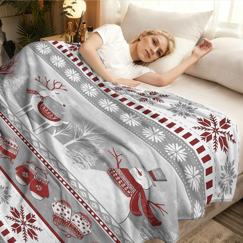Ultra-Soft Thermal Flannel Blanket in a Comfortable Retro Design with Reindeer And Snowman Motifs, Perfect for Sofas Or Travel. Ideal for Holiday Gifts, This Vintage-Inspired Blanket Features a Holiday Motif