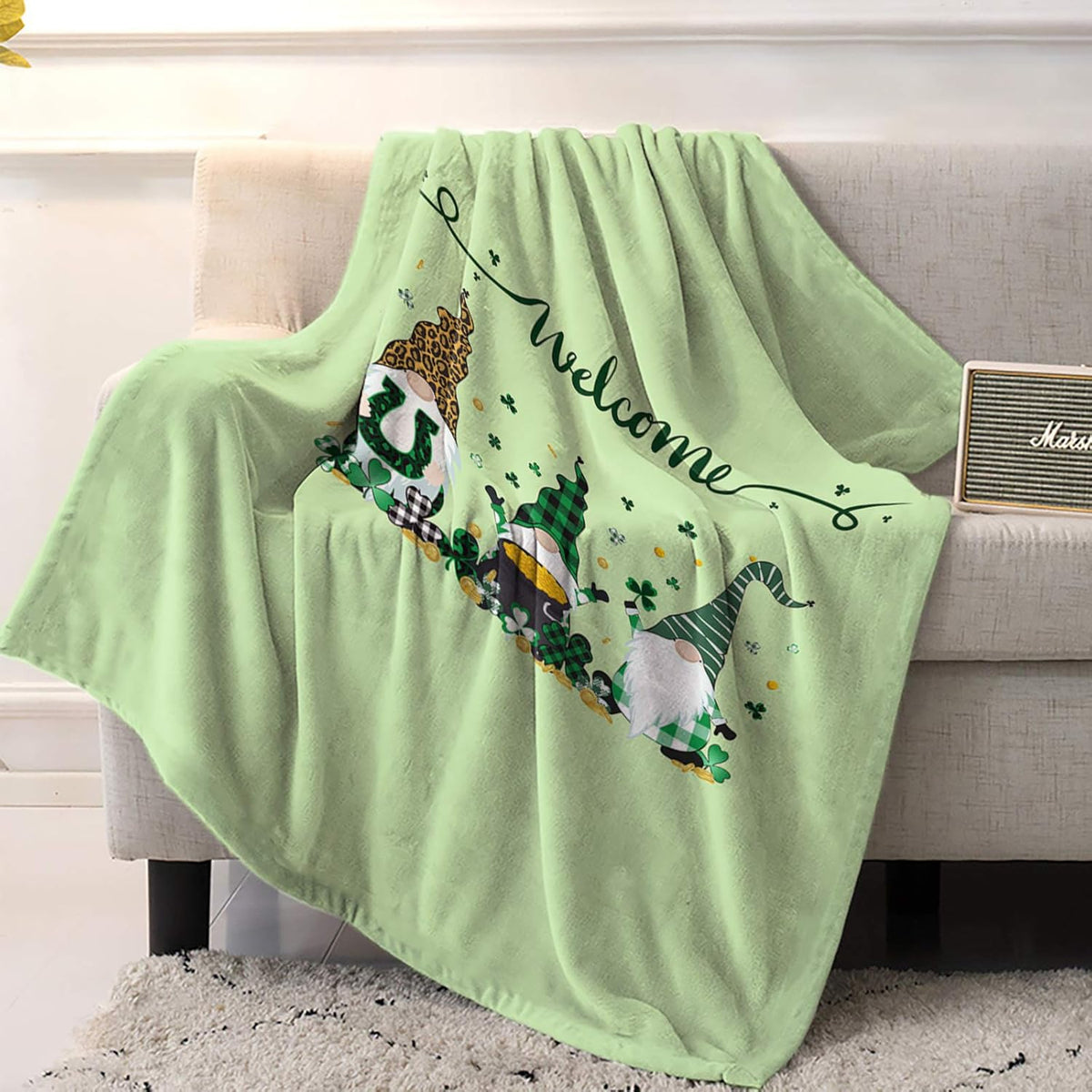 Throw Blanket Shamrock Gnomes St. Patrick's Day Blanket Spring Holiday Decorations Green Check Plaid Golden Coin Lightweight Soft Warm Cozy Blanket and Throws for Couch Bed Sofa 40x50