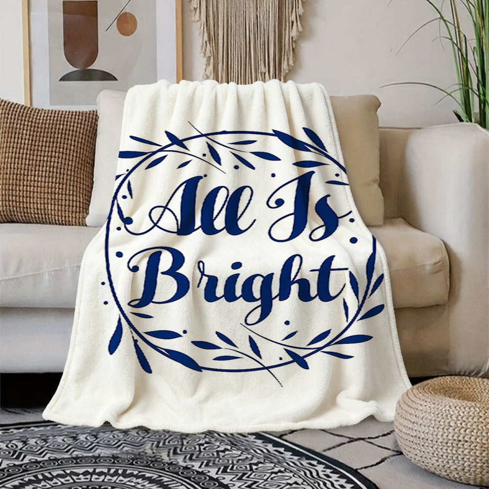 1pc "Jolly Bright" Blue Text And Foliage Pattern Cream Beige Flannel Blanket, Christmas Holiday Decor Design, Soft Plush All-Season Use, Suitable for Weekend Sofa Naps, Festive Home Decoration, And Dormitory Life