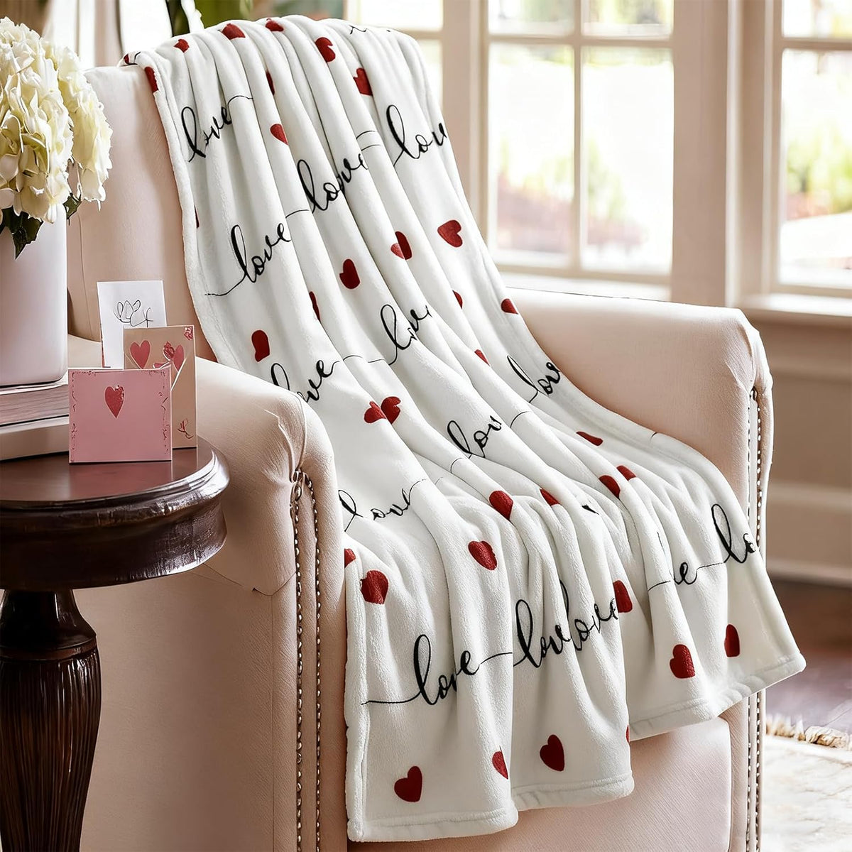 Valentine's Day Throw Blanket Ultra Soft Flannel Blanket for Bed and Couch Cozy Holiday Theme Throw Warm Winter Valentines Decoration, 50 X 60 Inches