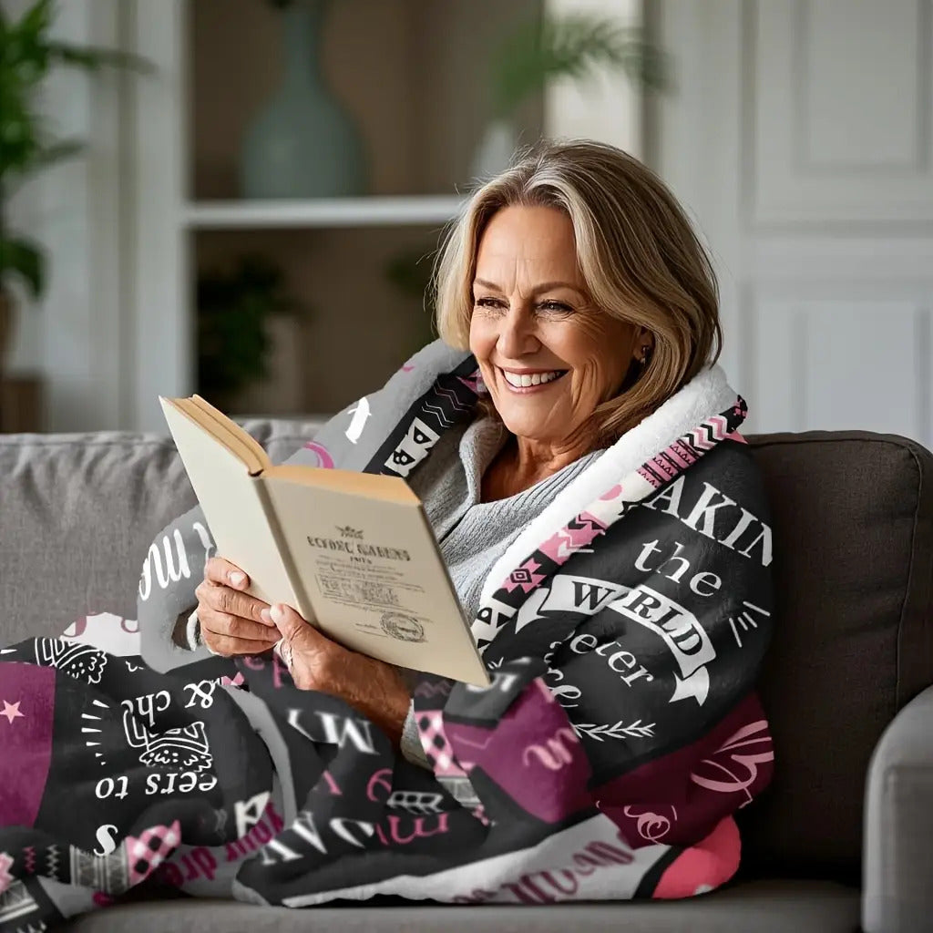 1pc a Soft Flannel Throw Blanket Designed for Women Celebrating Their 80Th Birthday, Featuring Vintage-Style Messages from 1945, with Pink And Black/White Stripes. It'S Machine Washable And Suitable for All Seasons