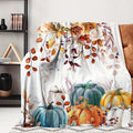 Contemporary Flannel Blanket Featuring a Pumpkin Design for Autumn, Providing Softness And Comfort Throughout The Year. This Versatile Printed Blanket Is Ideal for Travel, Camping, Use on Sofas And Beds, And for Decorating Office Spaces