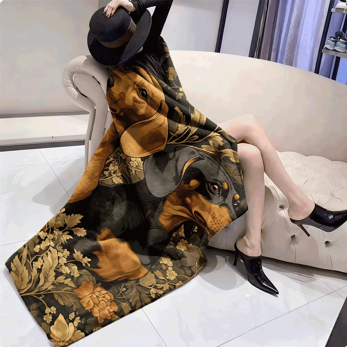 1pc Cozy Dachshund Dogs & Floral Frame Flannel Blanket Soft All-Season Office Throw, Vintage Fantasy Design with Two Dachshunds & Botanical Foliage, Warm-Toned Home Decor for Birthdays & Holida