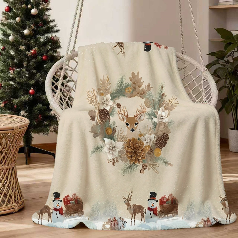 1pc Christmas Reindeer Wreath Pattern Flannel Blanket, Soft Comfortable Warm, Beige And Brown Design, All-Season Blanket, Warm Cover, Multiple Sizes Available, Suitable for Living Room Sofa, Bedroom, Reading Corner, Leisure Time