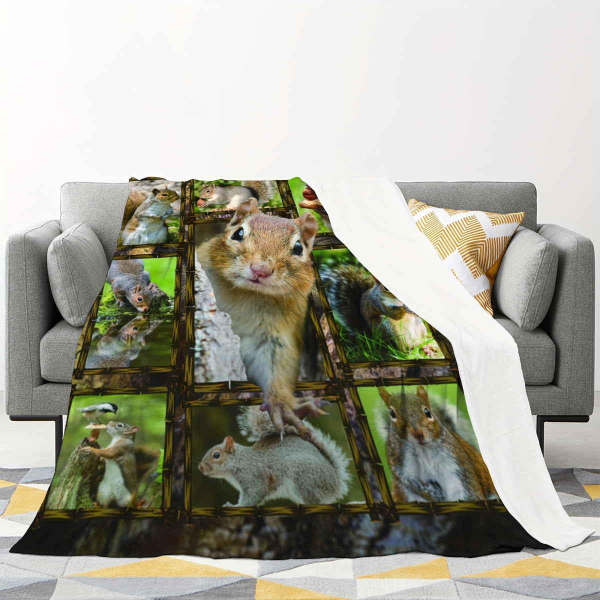 1pc Ultra-Soft Flannel Blanket Featuring a Squirrel Design, Perfect for Adding Warmth And to Your Couch, Sofa, Or Bed Throughout The Year