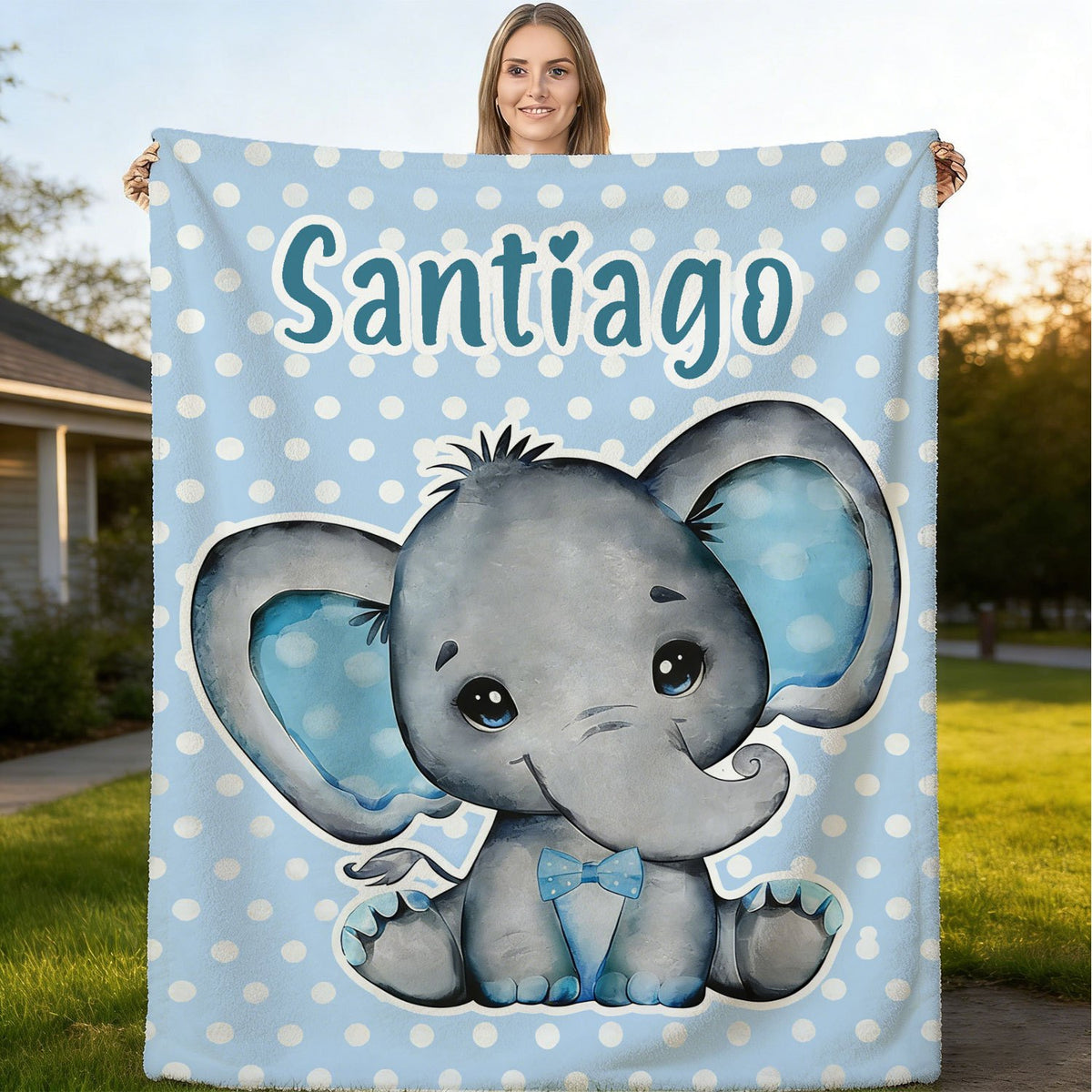 Personalized Custom Name Blanket, Cute Elephant Fleece Blanket, Gift for Outdoor Enthusiasts, All-Season Plush Blanket, Suitable for Home And Travel, Comfortable Personalized Blanket, Ideal Holiday Gift for Family And Friends