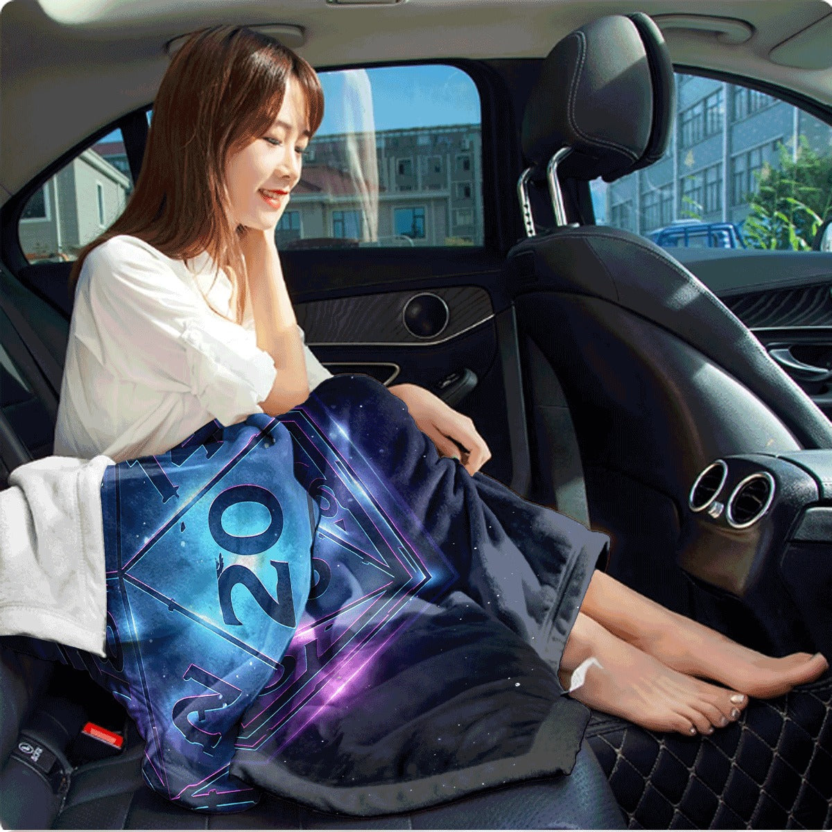 1pc of a Soft, Reversible Flannel Blanket Featuring a Cozy Rpg-Themed Dice Design, Suitable for All Seasons. an Ideal Gift for Gamers, Family, And Friends, Available in Sizes 30.71X46.85 inch, 50.0X58.66 inch, And 58.66X77.95 inch