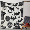 1pc Halloween Bat and Pumpkin Print Blanket, Dark Gothic Throw Blanket, Super Warm Soft and Cozy Flannel Blanket, Multiple Sizes Available, Suitable for Living Room, Bedroom, Study, Balcony