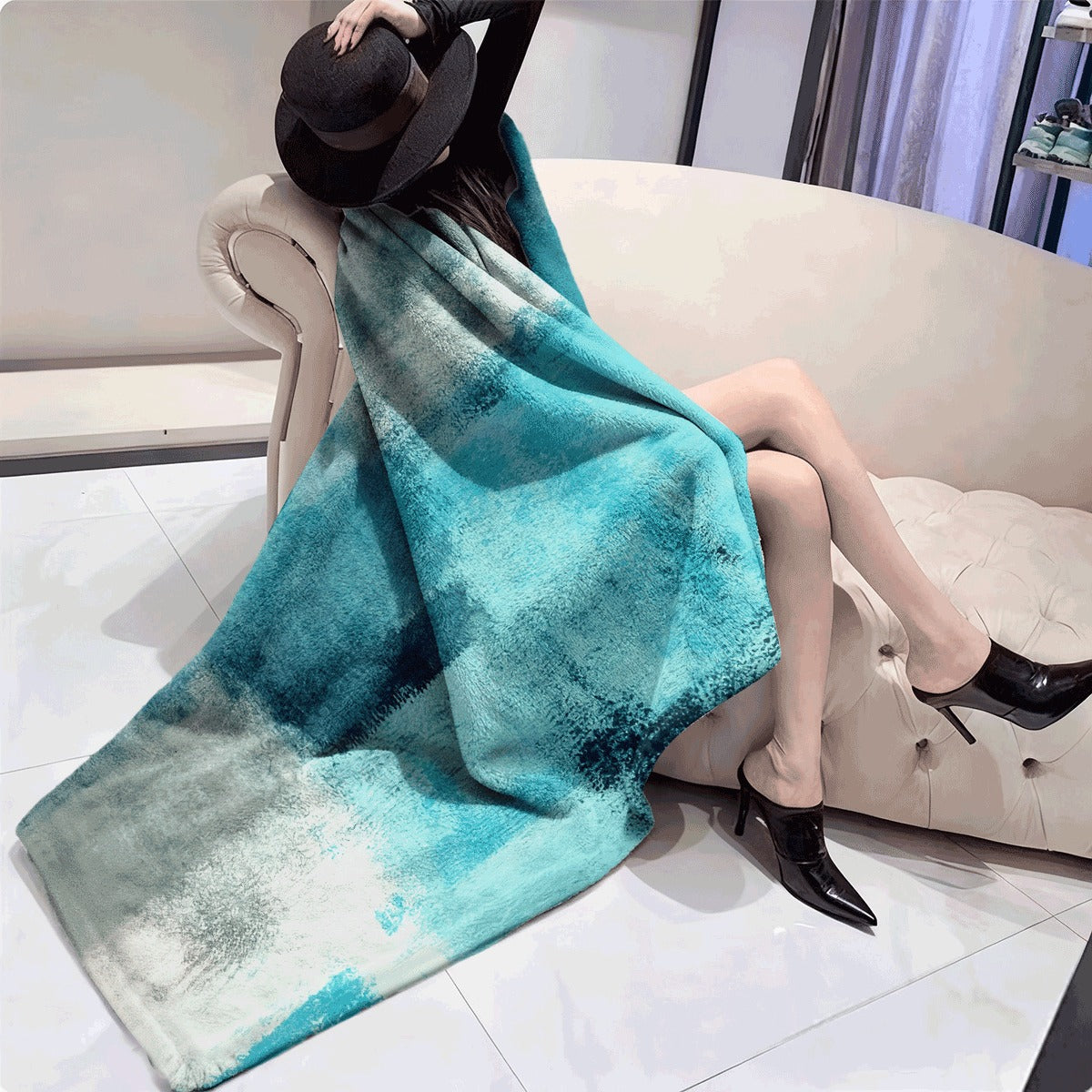 1pc Turquoise and Gray Modern Abstract Geometric Throw Blanket Soft Flannel Spread Suitable for Couch Sofa All-Season Lightweight Warm with Turquoise & Gray Contemporary Spread
