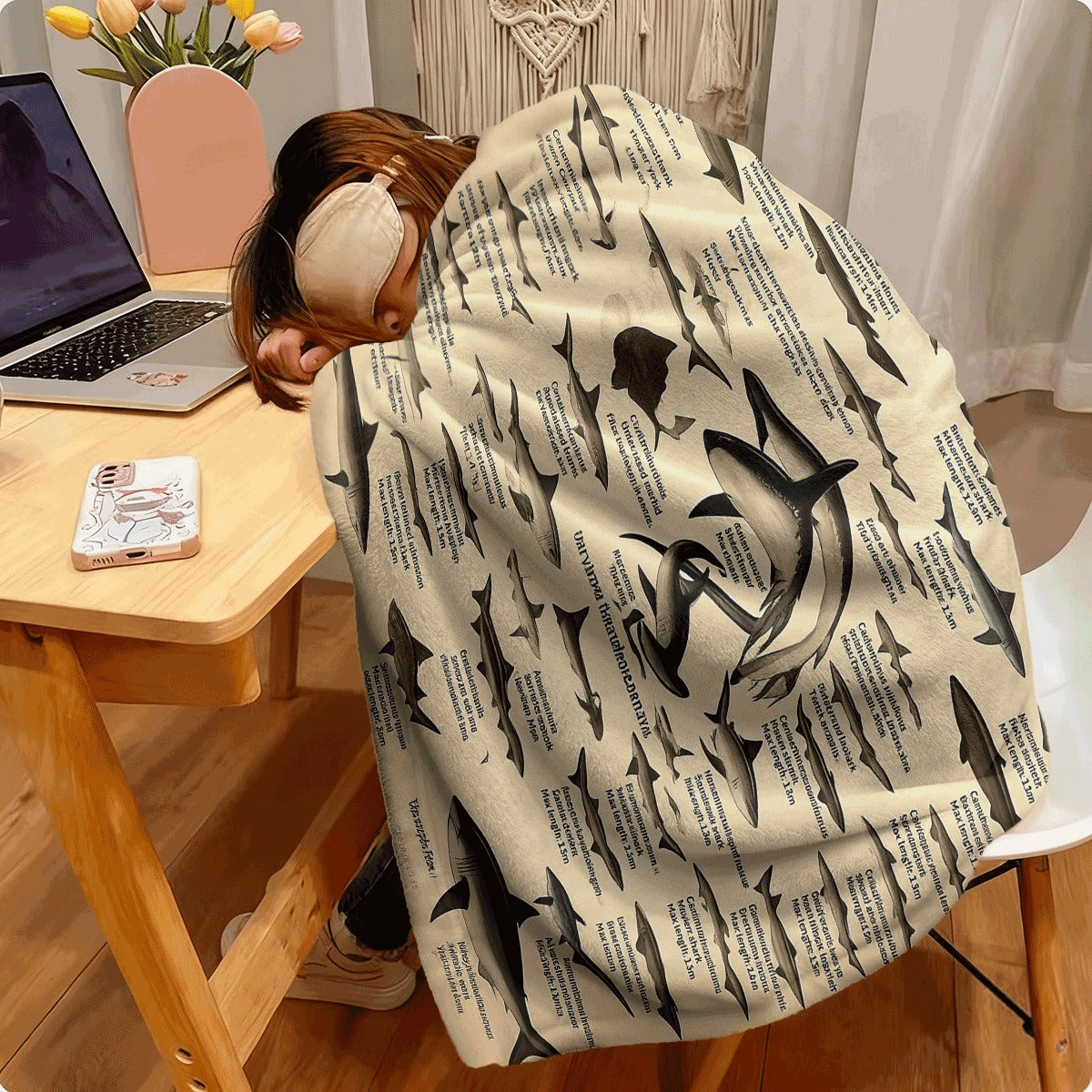 1pc Educational Shark Species Flannel Throw Blanket Whale Shark & 12 Types Illustrated with Scientific Names, Soft Beige Animal Theme Couch Cover, All-Season Machine Washable Home Decor for Marine