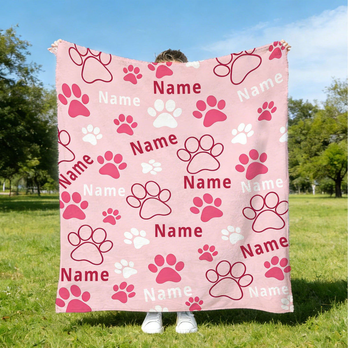 Personalized Custom Name Blanket, Dog Paw Flannel Blanket, Plush Blanket Gift for Outdoor Enthusiasts, All-Season Gift Blanket Suitable for Home and Travel, Comfortable Personalized Blanket, Holiday Gift for Family and Friends