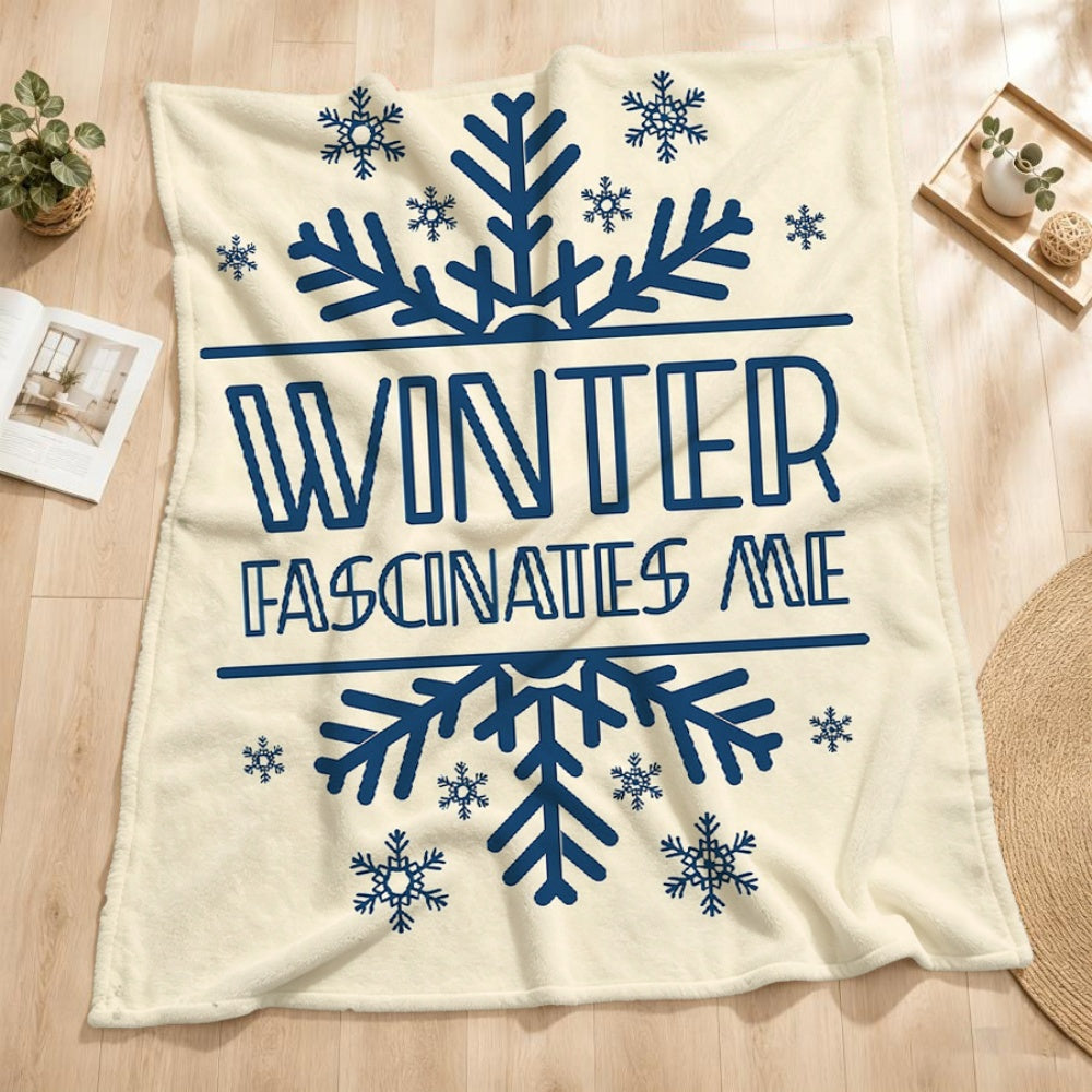 1pc Winter Snowscape And "WINTER FASCINATES ME" Theme Cream Beige Flannel Blanket, Blue Snowflake Pattern Design, Soft Plush All-Season Use, Suitable for Reading Time, Weekend Sofa Naps, And Living Room Sofa Cover