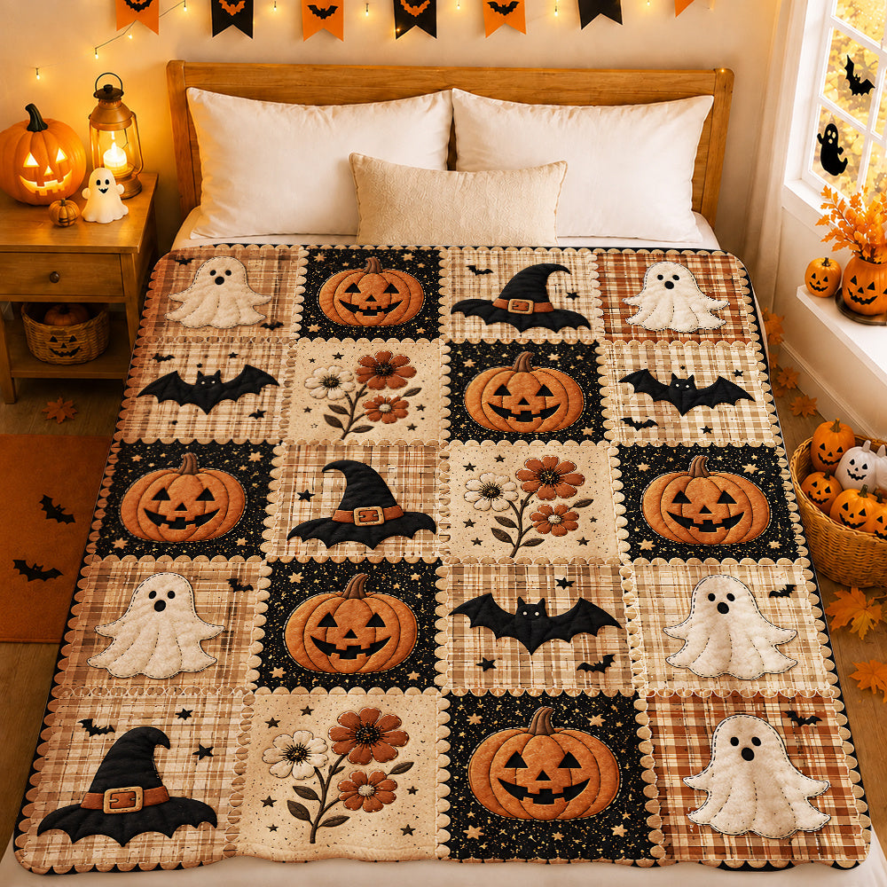 1pc Vintage Country Style Halloween Flannel Blanket, Cream-colored Plaid Pattern with Jack-o'-Lantern, White, Black Bat, and Autumn Floral Patchwork Style Print, Cozy 2D Bedspread, Suitable for Bedroom, Sofa, Bed, and Fall Home Decor