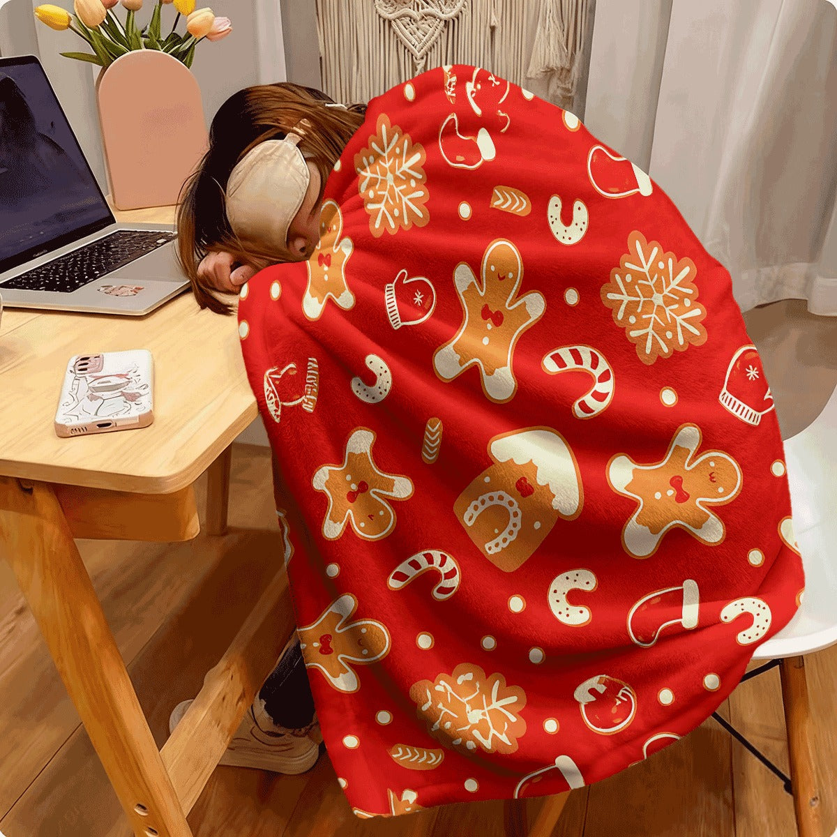 1pc Christmas Themed Gingerbread for Man & Holiday Elements Soft Flannel Blanket Warm Red Throw for Couch Festive Home Decor Cozy Christmas Gift
