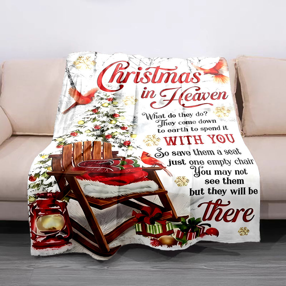 1pc Christmas Tree And Red Bird Pattern "Christmas in Heaven" Theme Flannel Oversized Blanket, White Main Color Design, Multi-Size Full-Body Blanket, Christmas Winter Decor, Suitable for Camping Leisure, Weekend Sofa Naps, Holiday Home Decoration