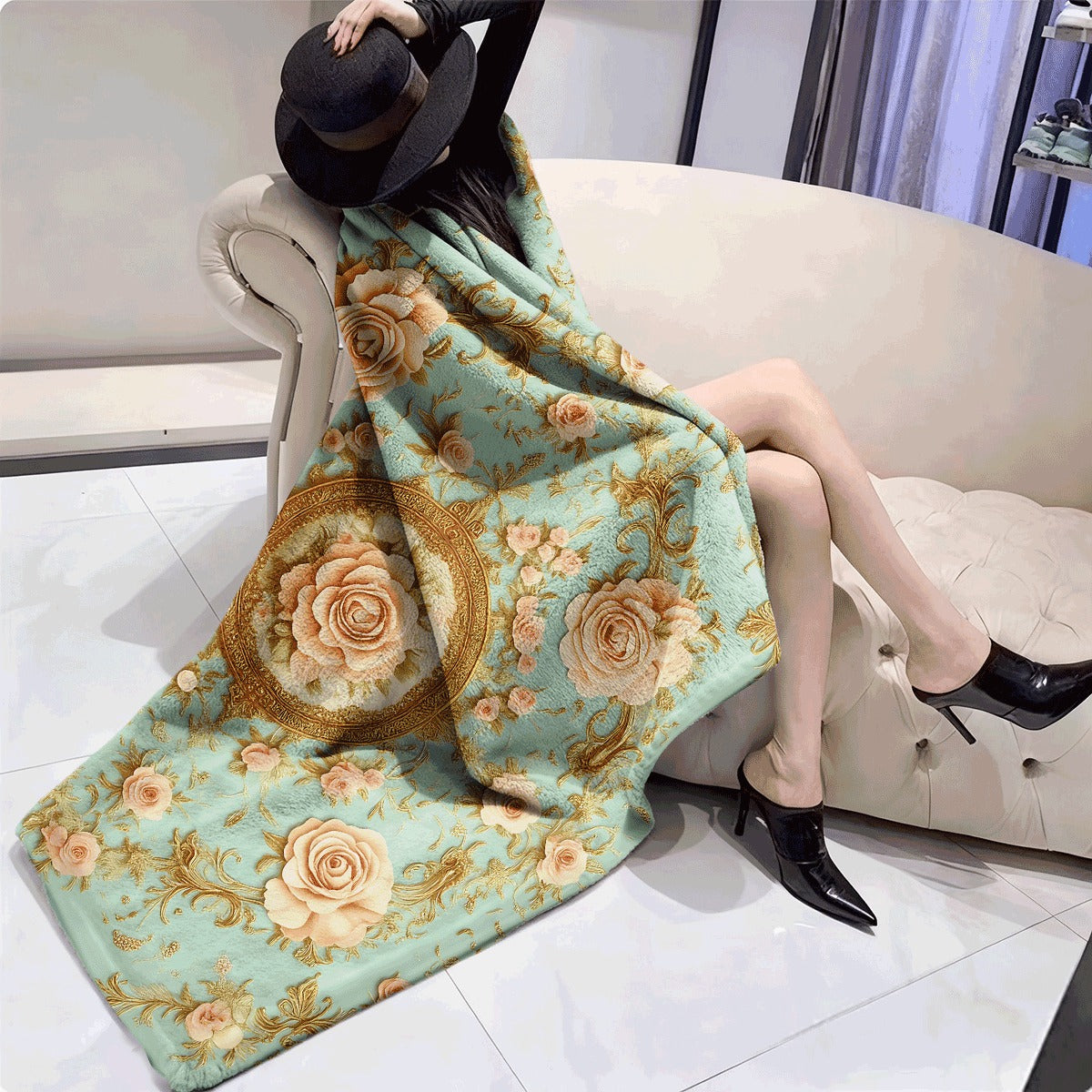 1pc Luxury Pastoral Flannel Blanket Light Blue with 3D Pink Roses & Golden Ornate Pattern Soft & Warm Throw for Sofa Cozy All-Season Decorative Blanket