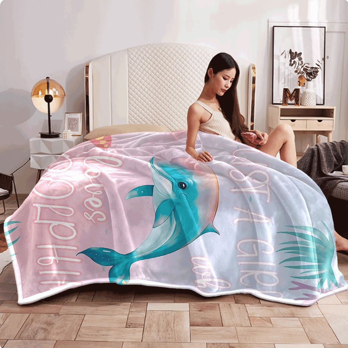 1pc Coastal Style Dolphin Love Themed Throw Blanket Soft Flannel Fleece, All-Season Cover, 100% Polyester, Animal Pattern Decorative Accent for Dolphin Enthusiasts