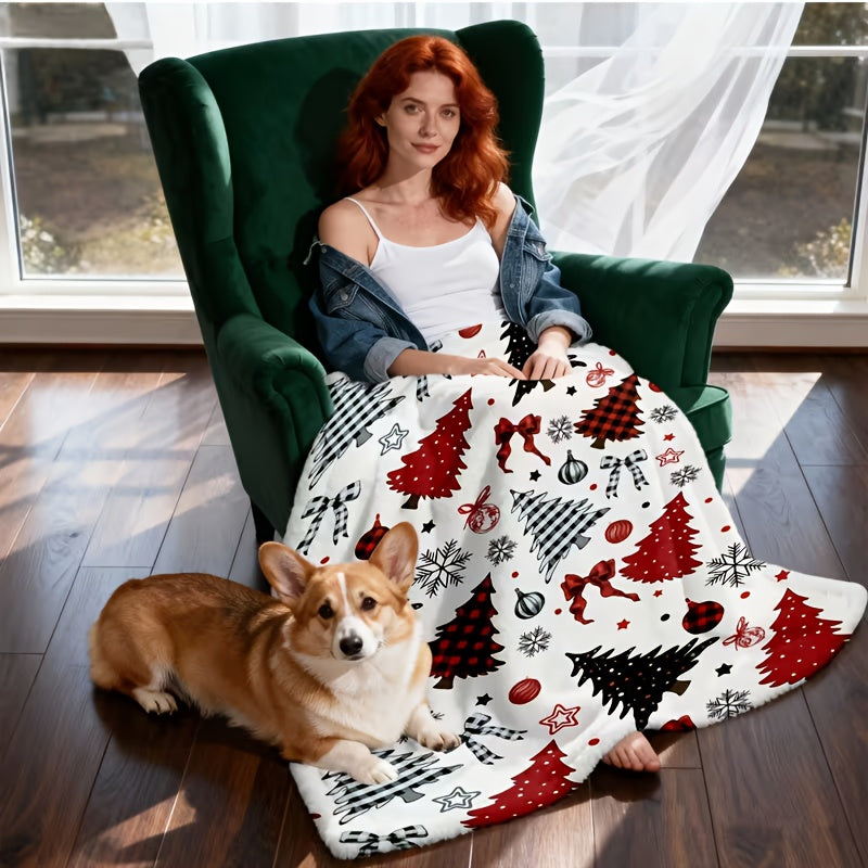 Red And Buffalo Leather Design Tree Blanket - a Soft Fleece Blanket Suitable for All Seasons, with Festive Christmas Tree And Snowflake Patterns, in Red And, Perfect for Beds, Offices, And Travel