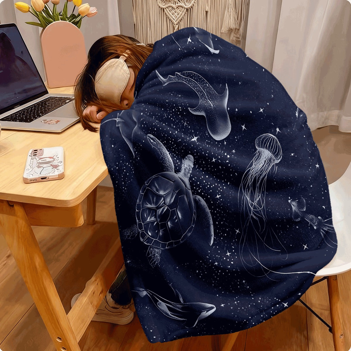 1pc Deep Ocean Night Sky Flannel Blanket Glowing Sea Creatures Turtle Jellyfish Whale Design Cozy All-Season Soft Throw for Sofa